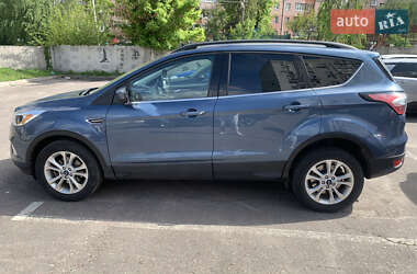 Позашляховик / Кросовер Ford Escape 2018 в Борисполі