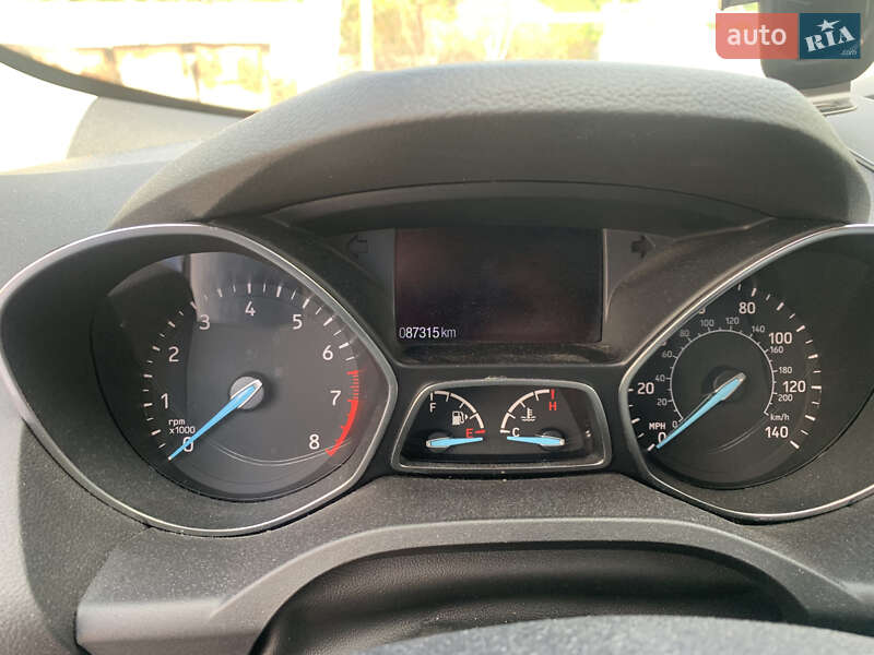 Внедорожник / Кроссовер Ford Escape 2018 в Киеве