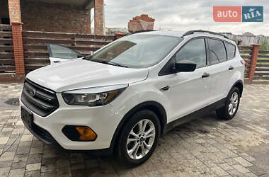 Внедорожник / Кроссовер Ford Escape 2018 в Львове