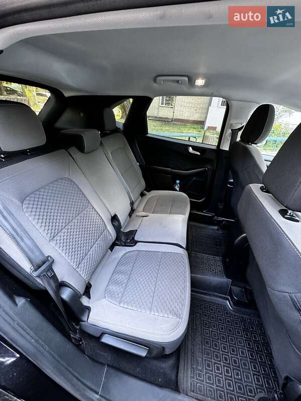 Внедорожник / Кроссовер Ford Escape 2021 в Черкассах