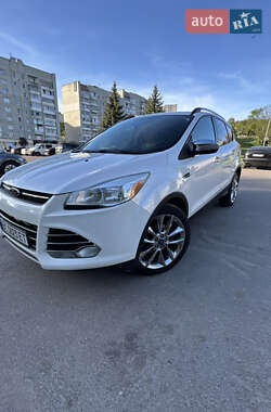 Позашляховик / Кросовер Ford Escape 2015 в Львові