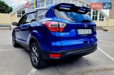 Позашляховик / Кросовер Ford Escape 2019 в 
