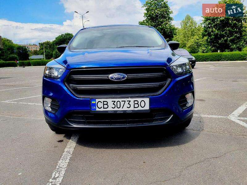 Внедорожник / Кроссовер Ford Escape 2019 в Черкассах
