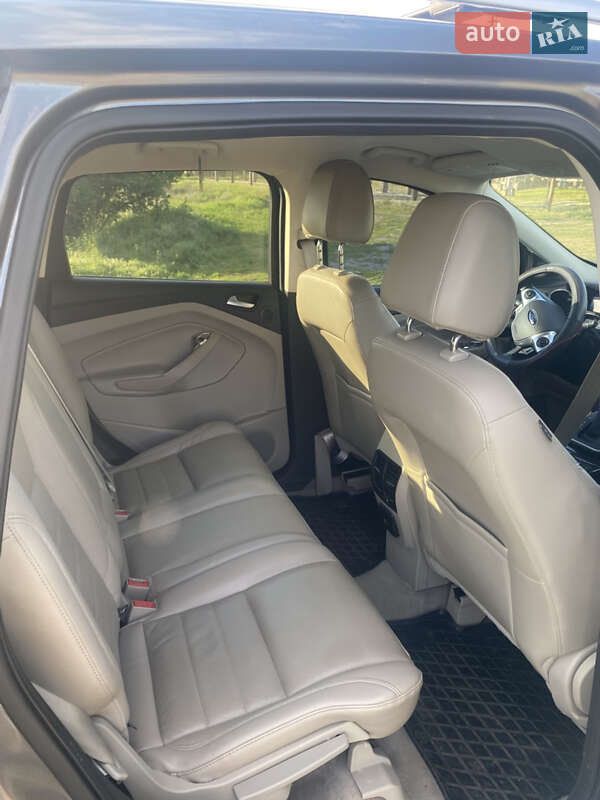 Внедорожник / Кроссовер Ford Escape 2013 в Киеве