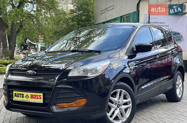 Внедорожник / Кроссовер Ford Escape 2015 в 
