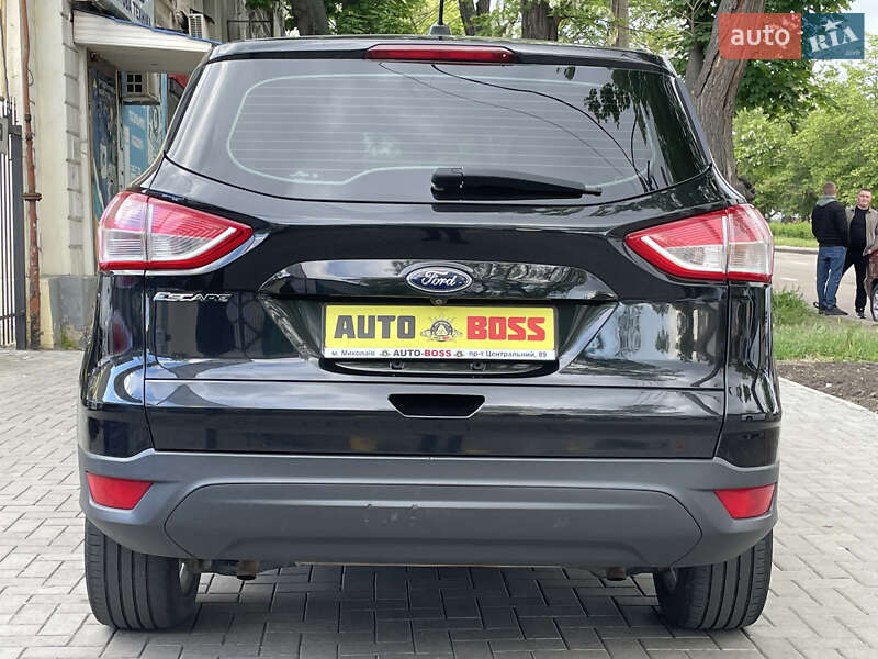 Внедорожник / Кроссовер Ford Escape 2015 в Николаеве