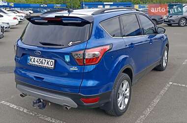 Внедорожник / Кроссовер Ford Escape 2016 в 