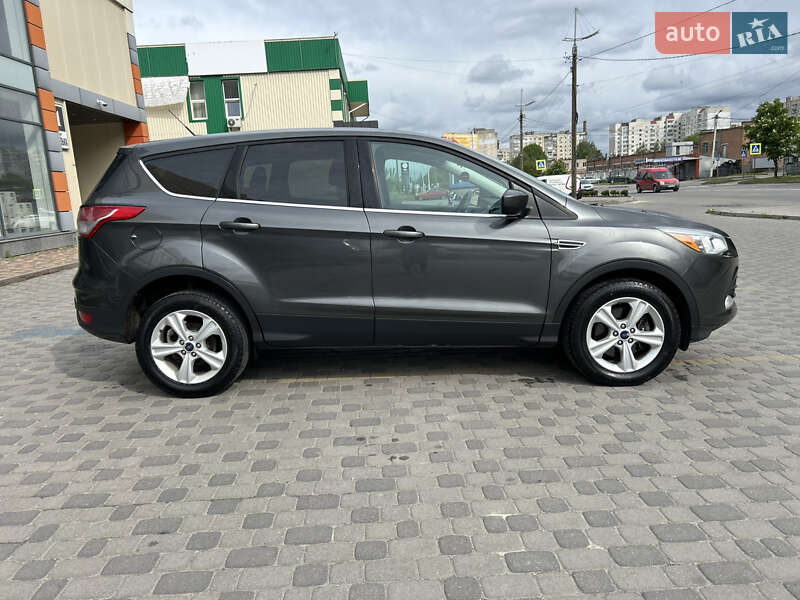 Позашляховик / Кросовер Ford Escape 2016 в Хмельницькому