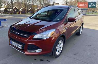 Позашляховик / Кросовер Ford Escape 2013 в 