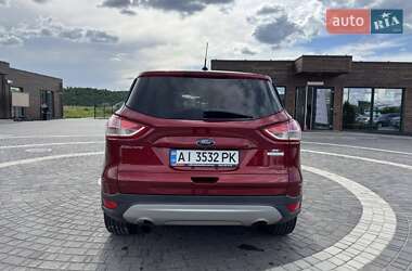 Позашляховик / Кросовер Ford Escape 2014 в 