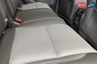 Позашляховик / Кросовер Ford Escape 2019 в 