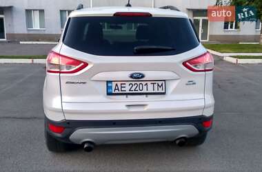 Внедорожник / Кроссовер Ford Escape 2013 в 