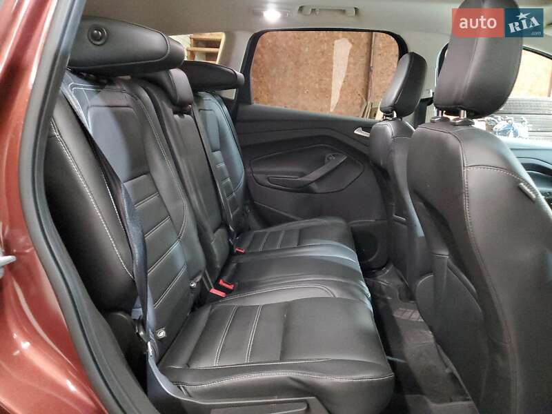 Позашляховик / Кросовер Ford Escape 2019 в Львові