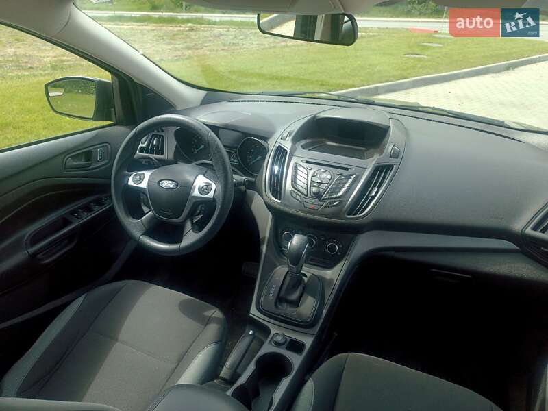 Внедорожник / Кроссовер Ford Escape 2014 в Тернополе