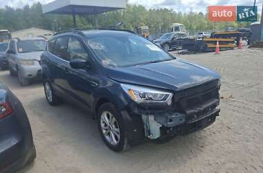Позашляховик / Кросовер Ford Escape 2018 в Івано-Франківську