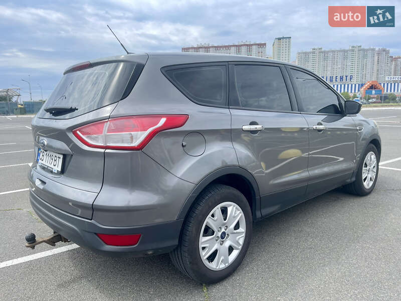 Внедорожник / Кроссовер Ford Escape 2014 в Чернигове