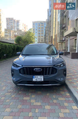 Внедорожник / Кроссовер Ford Escape 2023 в 