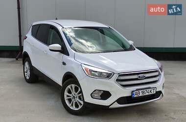 Внедорожник / Кроссовер Ford Escape 2019 в 