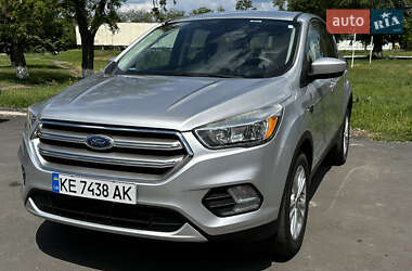 Позашляховик / Кросовер Ford Escape 2017 в Знаменівці