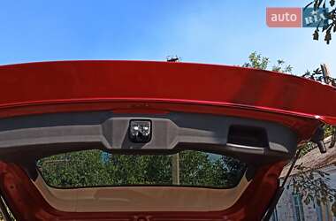 Позашляховик / Кросовер Ford Escape 2015 в 