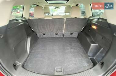 Позашляховик / Кросовер Ford Escape 2014 в 