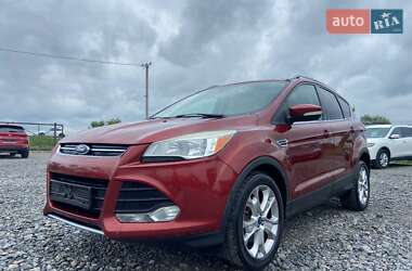 Позашляховик / Кросовер Ford Escape 2014 в 