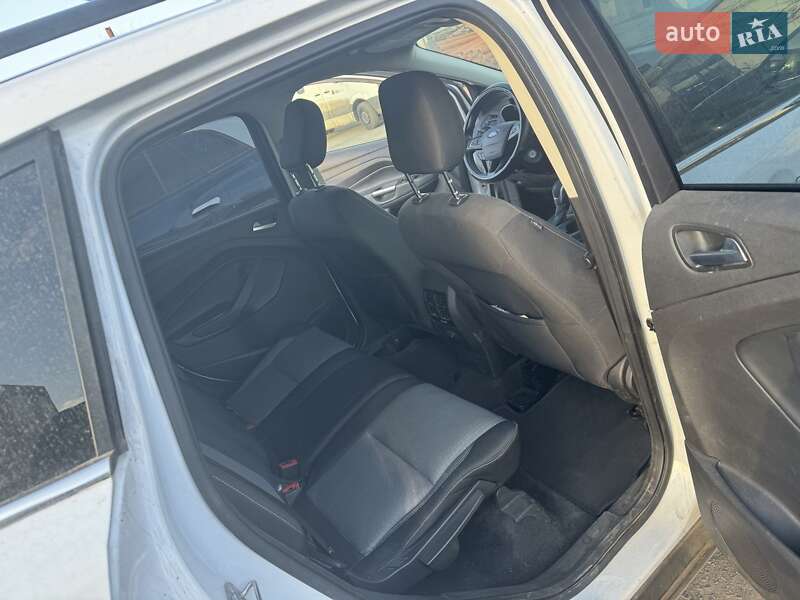 Внедорожник / Кроссовер Ford Escape 2017 в Кривом Роге фото 9 Внедорожник / Кроссовер Ford Escape 2017 в Кривом Роге