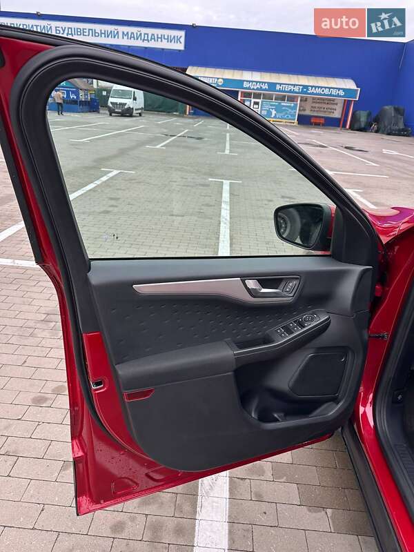 Позашляховик / Кросовер Ford Escape 2019 в Києві