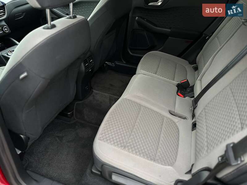 Позашляховик / Кросовер Ford Escape 2019 в Києві