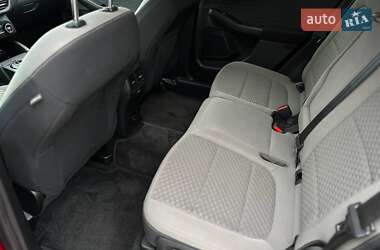 Внедорожник / Кроссовер Ford Escape 2019 в 