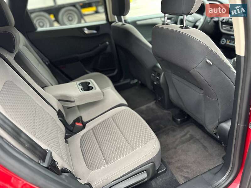 Позашляховик / Кросовер Ford Escape 2019 в Києві