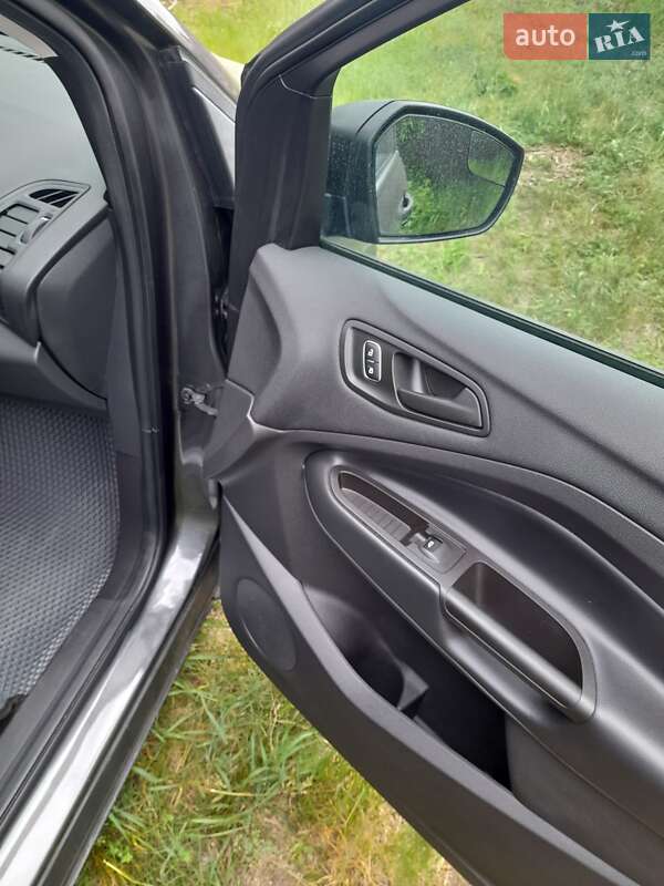 Внедорожник / Кроссовер Ford Escape 2018 в Полтаве фото 13 Внедорожник / Кроссовер Ford Escape 2018 в Полтаве