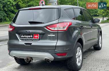 Внедорожник / Кроссовер Ford Escape 2014 в 
