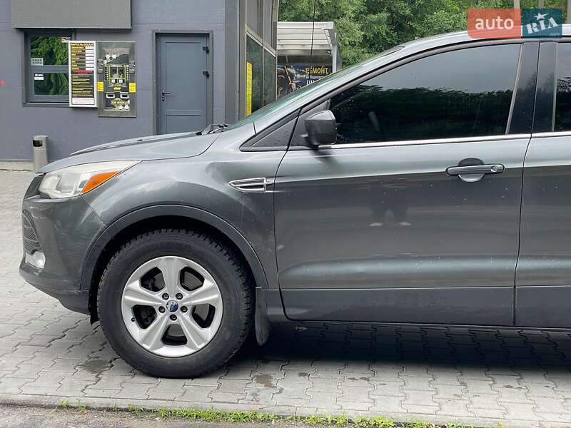 Внедорожник / Кроссовер Ford Escape 2014 в Киеве