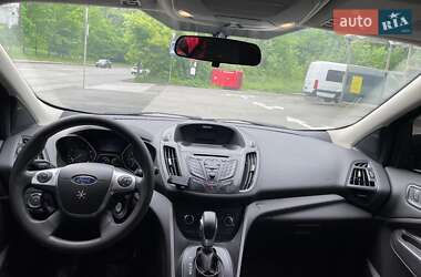 Внедорожник / Кроссовер Ford Escape 2014 в 