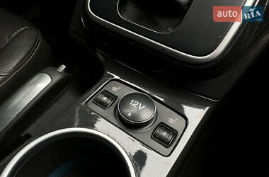 Внедорожник / Кроссовер Ford Escape 2013 в 