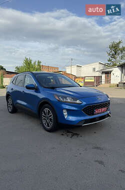 Внедорожник / Кроссовер Ford Escape 2020 в Сумах
