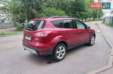 Позашляховик / Кросовер Ford Escape 2013 в 