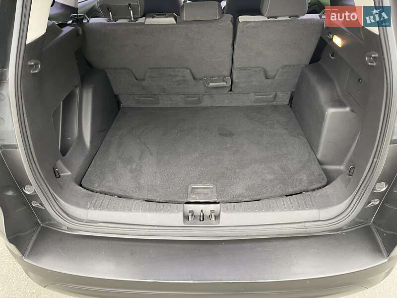 Внедорожник / Кроссовер Ford Escape 2018 в Киеве