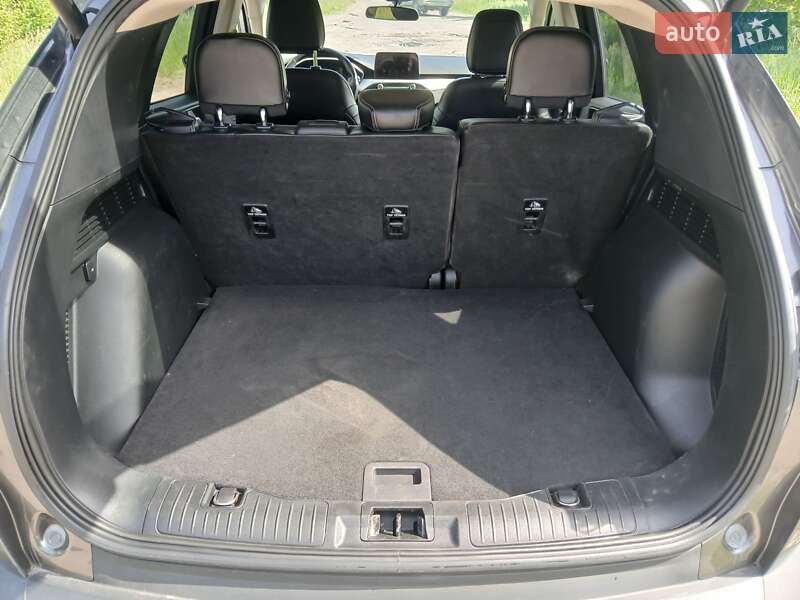 Внедорожник / Кроссовер Ford Escape 2020 в Киеве