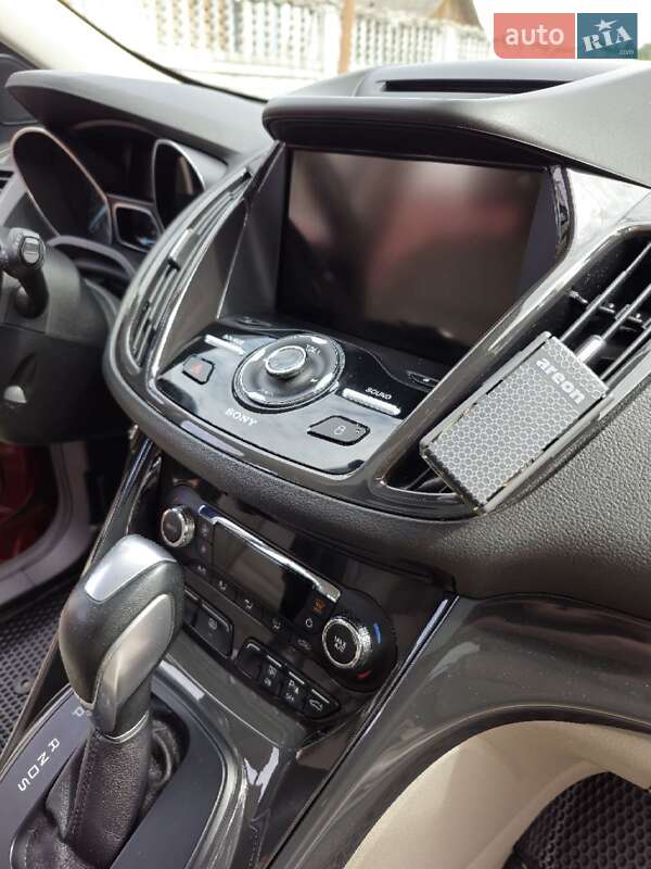 Позашляховик / Кросовер Ford Escape 2015 в Коростені