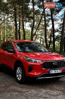 Внедорожник / Кроссовер Ford Escape 2024 в 