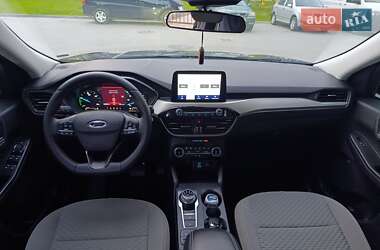 Внедорожник / Кроссовер Ford Escape 2022 в 