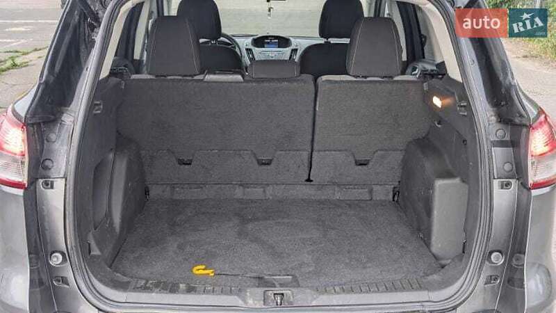 Позашляховик / Кросовер Ford Escape 2013 в Одесі