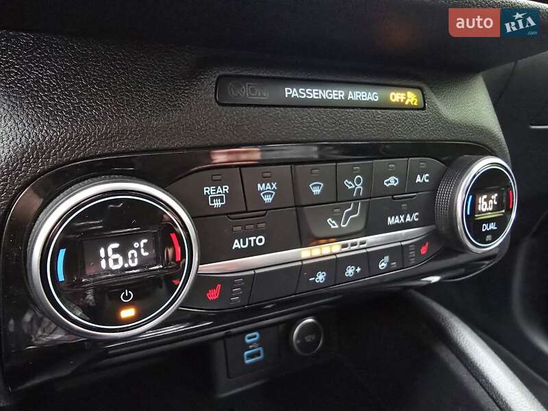 Позашляховик / Кросовер Ford Escape 2021 в Львові