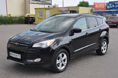 Позашляховик / Кросовер Ford Escape 2013 в 
