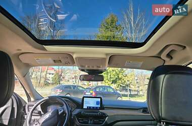 Позашляховик / Кросовер Ford Escape 2019 в Косові