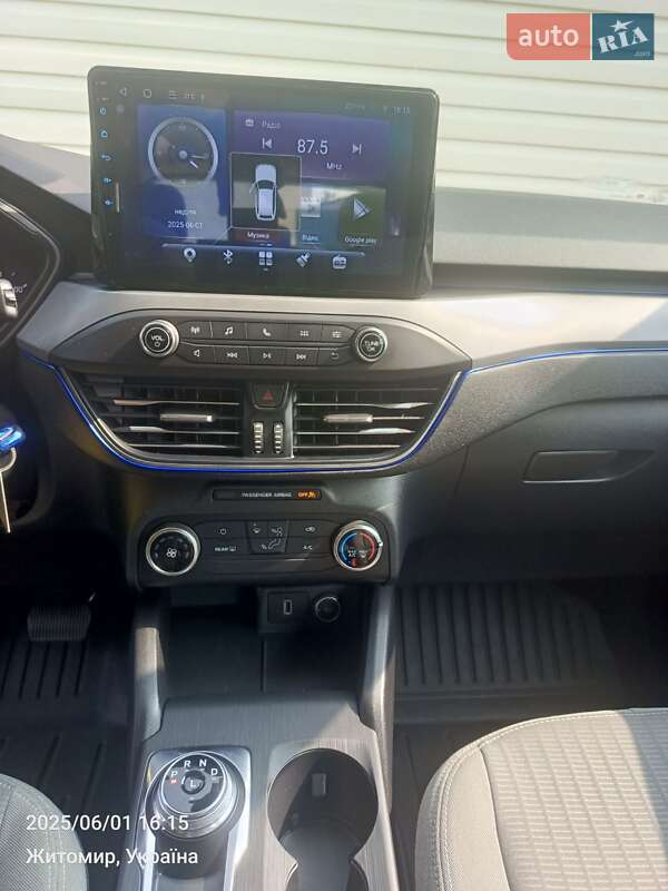Внедорожник / Кроссовер Ford Escape 2020 в Житомире
