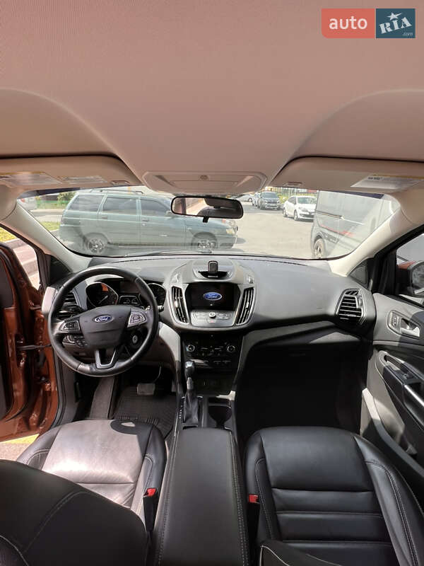 Внедорожник / Кроссовер Ford Escape 2016 в Харькове