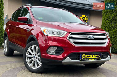 Внедорожник / Кроссовер Ford Escape 2018 в 